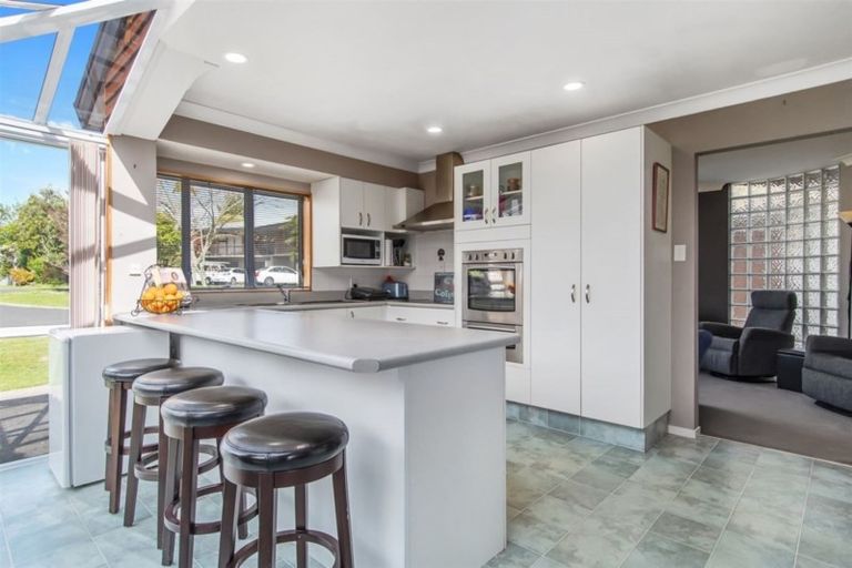 Photo of property in 9r Cherry Way, Bethlehem, Tauranga, 3110
