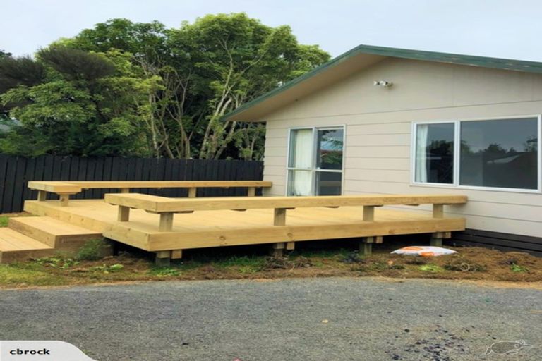 Photo of property in 2 Gordon Paul Place, Tuakau, 2121