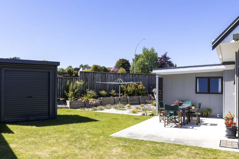 Photo of property in 1/35 Oregon Drive, Rainbow Point, Taupo, 3330