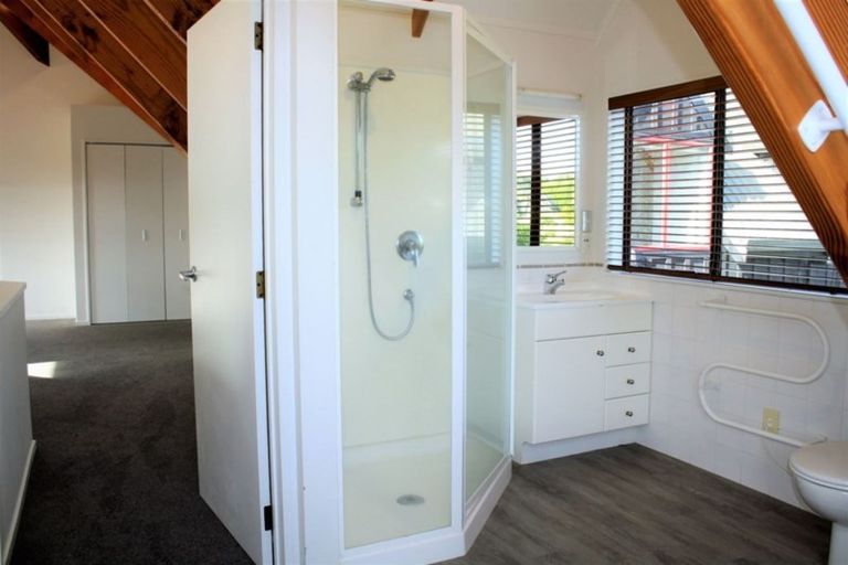 Photo of property in 102 Tangiteroria Lane, Pauanui, Hikuai, 3579