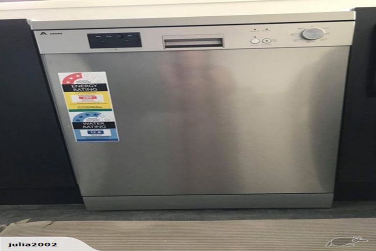 Photo of property in 222 Westminster Street, Mairehau, Christchurch, 8013