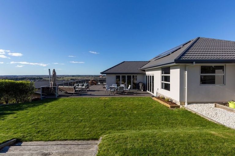 Photo of property in 26 Katania Heights, Brightwater, 7022