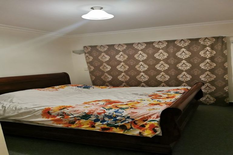 Photo of property in 21 Hinton Road, Taradale, Napier, 4112