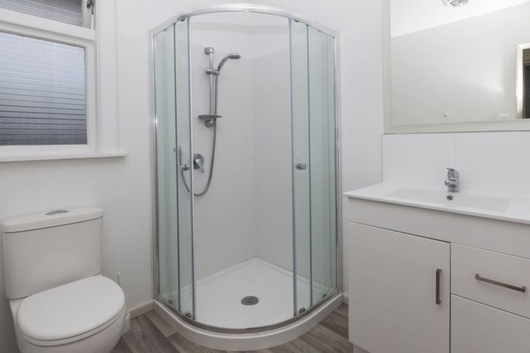 Photo of property in 164 Blighs Road, Strowan, Christchurch, 8052
