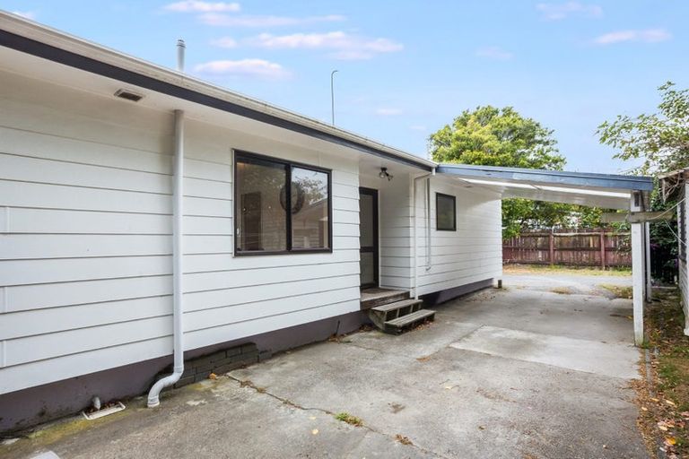 Photo of property in 115a Makarini Street, Paraparaumu, 5032