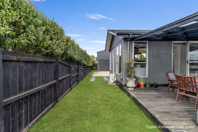 Photo of property in 49 Boundary Road, Opaheke, Papakura, 2113