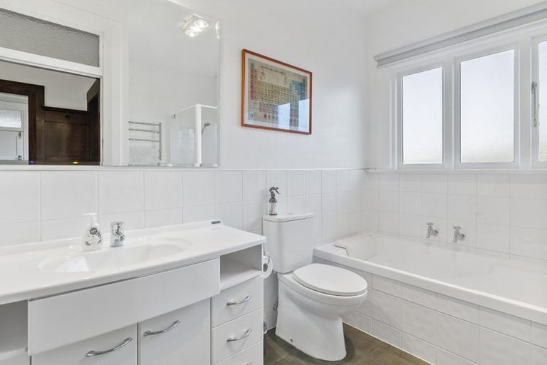 Photo of property in 7 Leven Street, Roslyn, Dunedin, 9010