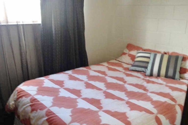 Photo of property in 1/37 Geraldine Street, Edgeware, Christchurch, 8013