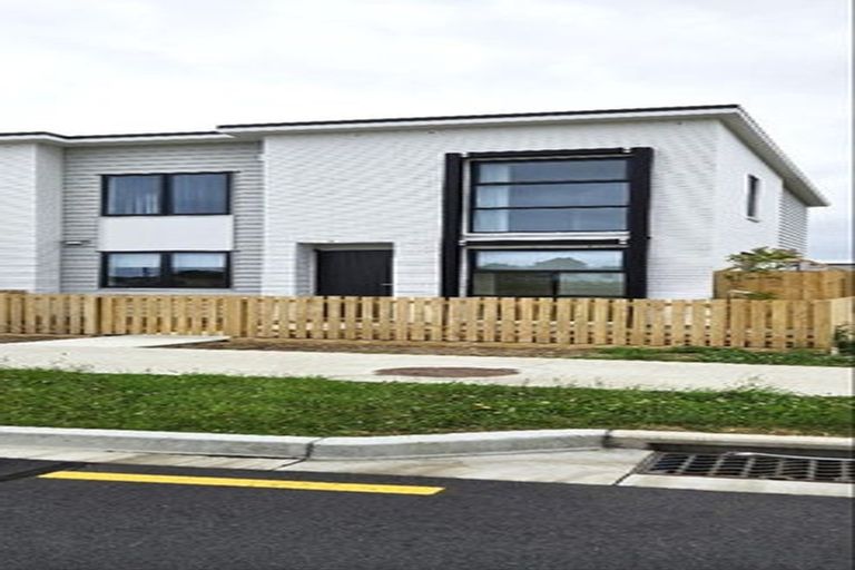 Photo of property in 37 Kapia Drive, Takanini, 2112