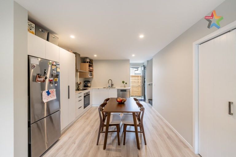 Photo of property in 3/41 Main Road, Wainuiomata, Lower Hutt, 5014