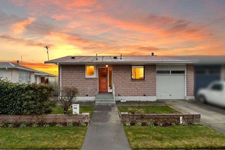 Photo of property in 2/38 Witham Street, Hornby, Christchurch, 8042