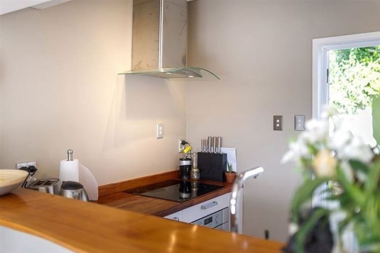 Photo of property in 24 Cedar Terrace, Stanmore Bay, Whangaparaoa, 0932