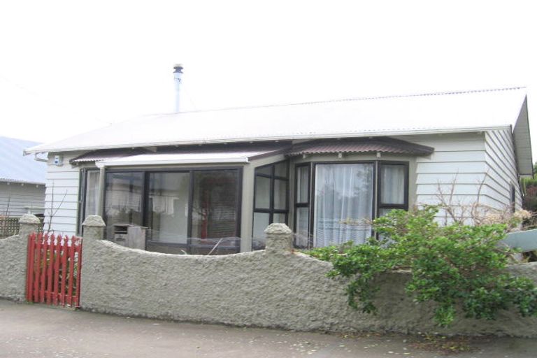 Photo of property in 21 Helston Road, Johnsonville, Wellington, 6037