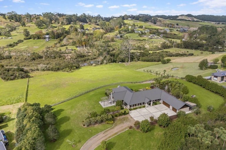 Photo of property in 42a Lennon Access Road, Stillwater, Silverdale, 0993