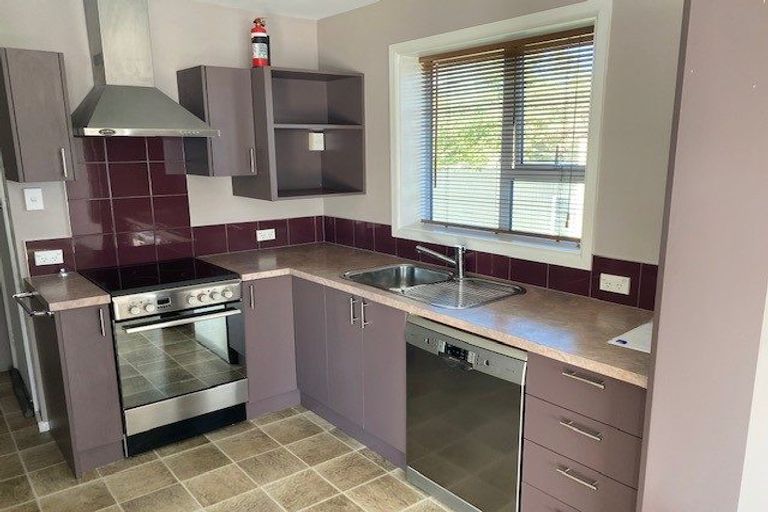 Photo of property in 73 Moffett Street, Islington, Christchurch, 8042