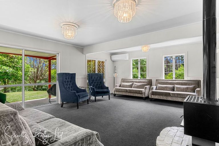 Photo of property in 3251 Paparoa-oakleigh Road, Paparoa, 0571