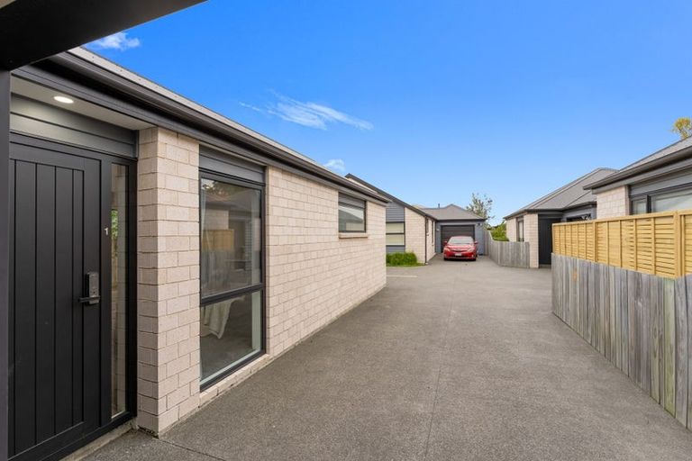 Photo of property in 1/14 Cotswold Avenue, Bishopdale, Christchurch, 8053