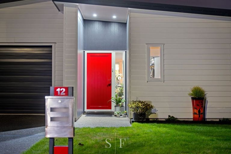 Photo of property in 12 Matuhi Street, Waikanae, 5036