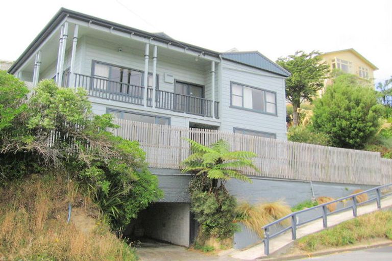 Photo of property in 35 Mornington Road, Brooklyn, Wellington, 6021