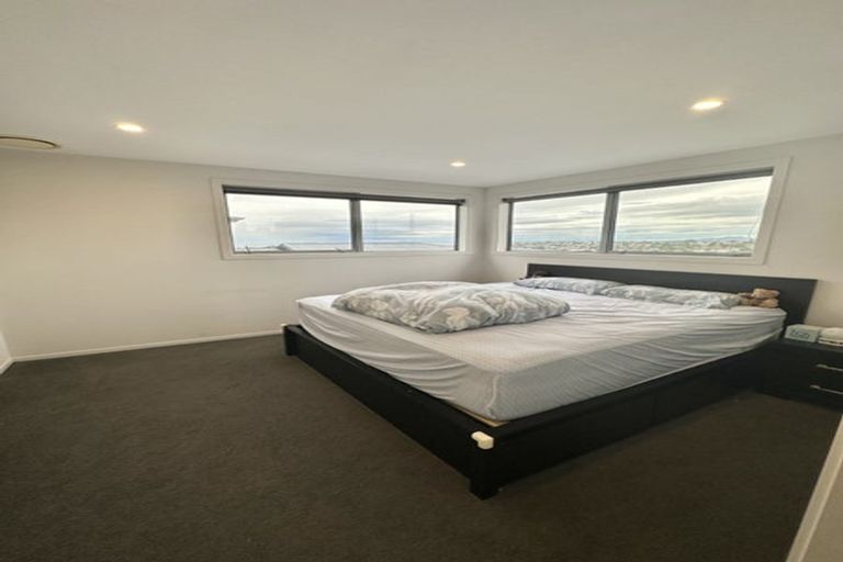 Photo of property in 68 Arran Road, Browns Bay, Auckland, 0630
