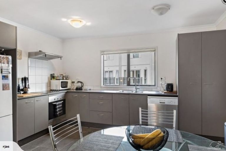 Photo of property in St Claire Village, 188/172 Mcleod Road, Te Atatu South, Auckland, 0610