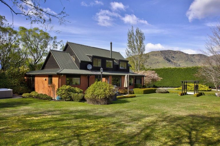 Photo of property in 353a Littles Road, Dalefield, Queenstown, 9371