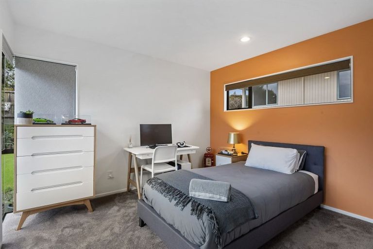 Photo of property in 25 Landing Drive, Albany, Auckland, 0632