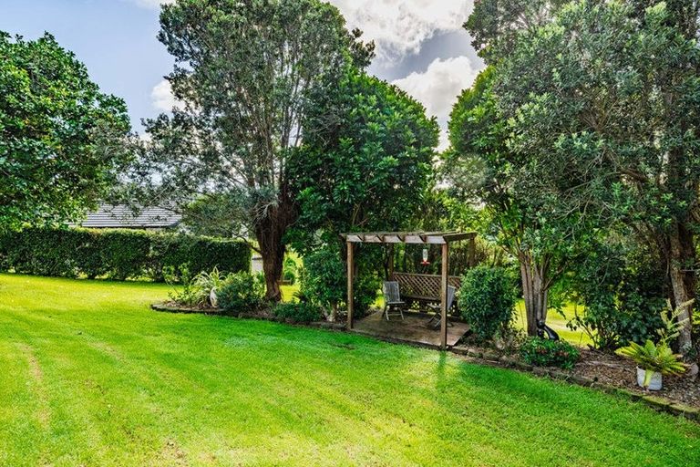 Photo of property in 2 Crackerjack Crescent, Kerikeri, 0293