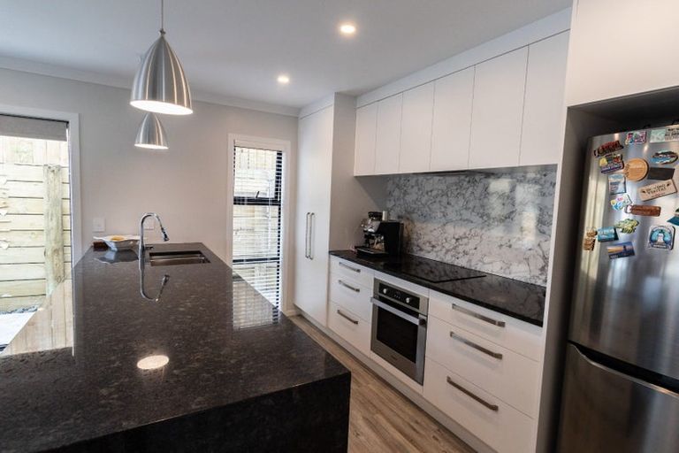 Photo of property in 49 Mercury Way, Whitby, Porirua, 5024