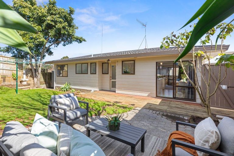 Photo of property in 21a Arawata Avenue, Welcome Bay, Tauranga, 3112