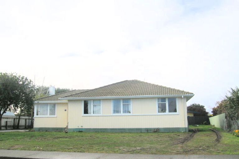 Photo of property in 12 Bristol Crescent, Flaxmere, Hastings, 4120