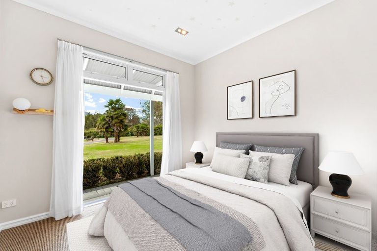 Photo of property in 215 Kaipara Flats Road, Warkworth, 0981