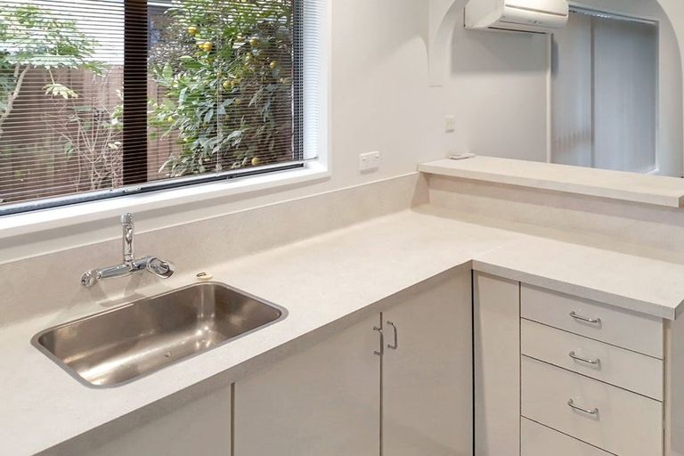 Photo of property in 2/37 Proctor Street, Papanui, Christchurch, 8053