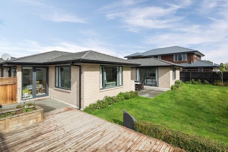 Photo of property in 28a Springwater Avenue, Northwood, Christchurch, 8051