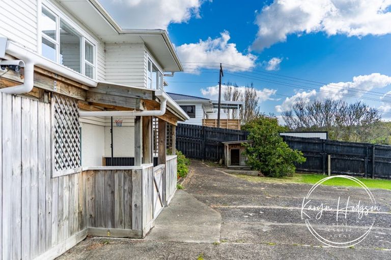 Photo of property in 103 Hurndall Street East, Maungaturoto, 0520
