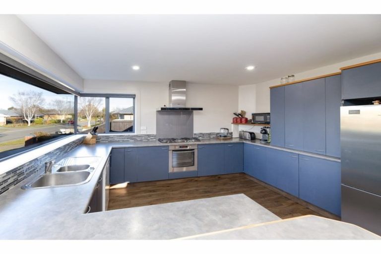 Photo of property in 18 Durrell Way, Rolleston, 7614