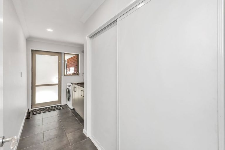 Photo of property in 12 Oak Tree Lane, Rolleston, 7614