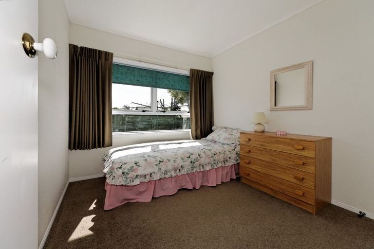 Photo of property in 17 Lipscombe Avenue, Papatoetoe, Auckland, 2025