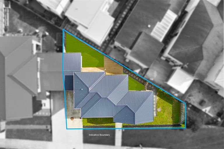 Photo of property in 48 Zita Maria Drive, Massey, Auckland, 0614