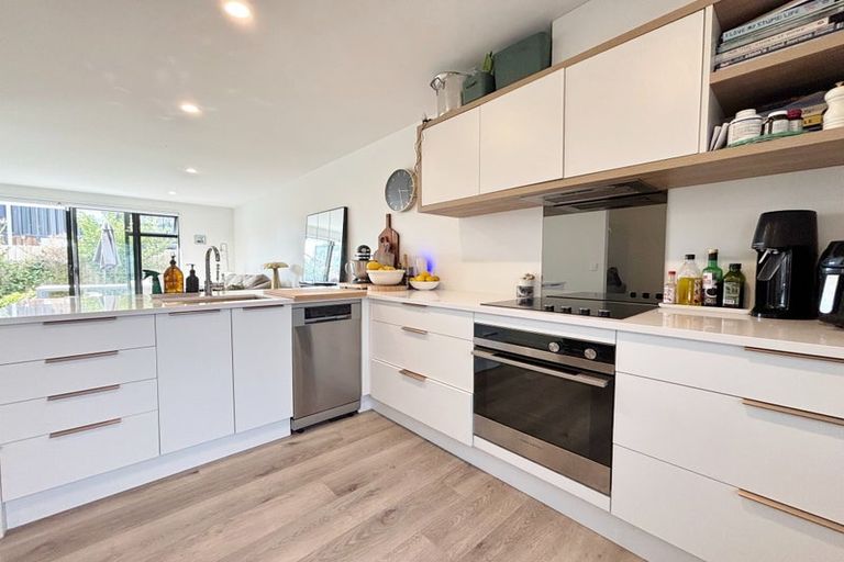 Photo of property in 6/35 Percy Street, Phillipstown, Christchurch, 8011