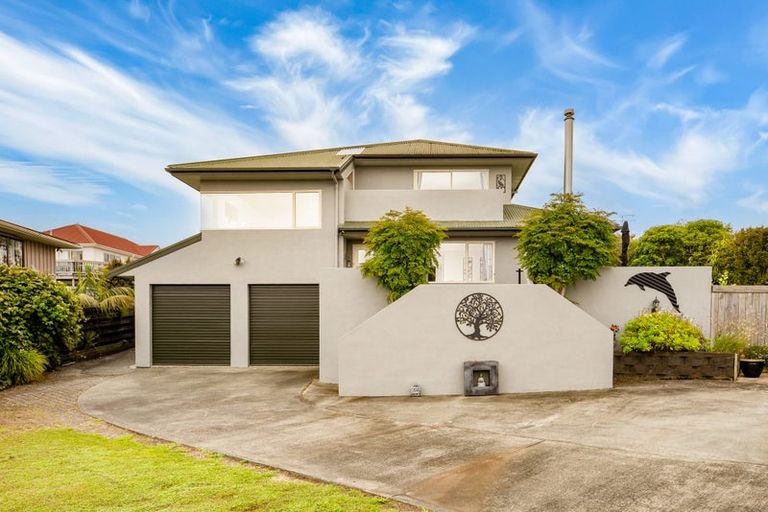 Photo of property in 17 Matangi Terrace, Snells Beach, 0920