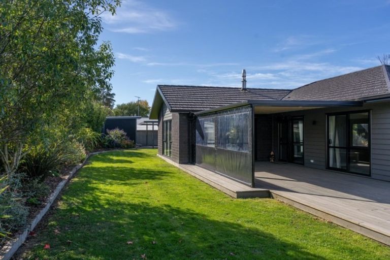 Photo of property in 74a Park Road, Carterton, 5713