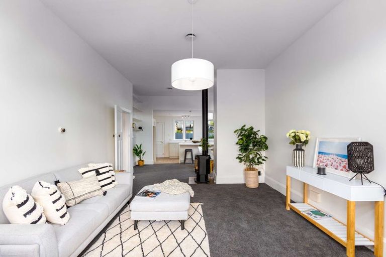 Photo of property in 214 Westminster Street, Mairehau, Christchurch, 8013