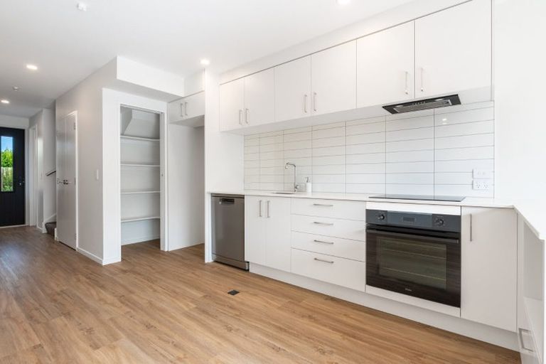 Photo of property in 2/45 Evesham Crescent, Spreydon, Christchurch, 8024