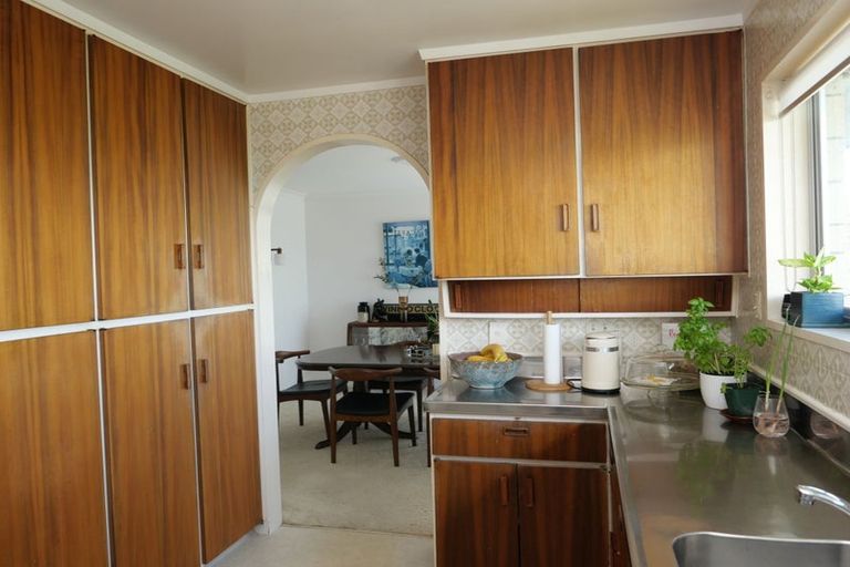 Photo of property in 105 Rosetta Road, Raumati South, Paraparaumu, 5032