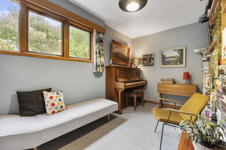 Photo of property in 55 Ravenswood Road, Saint Clair, Dunedin, 9012