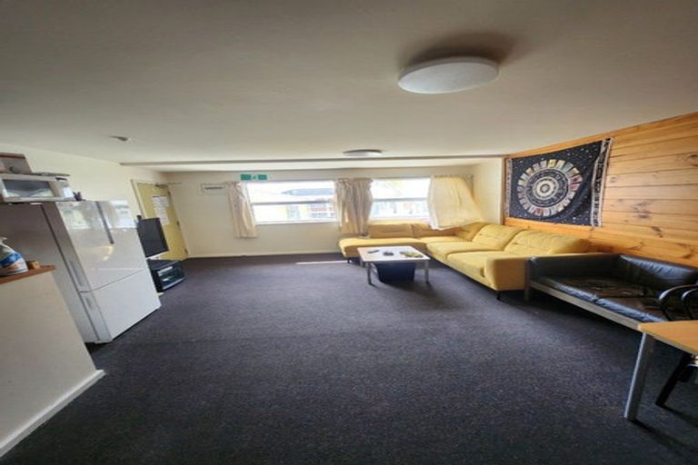 Photo of property in Drummond Street Flats, 21/19u Drummond Street, Mount Cook, Wellington, 6021