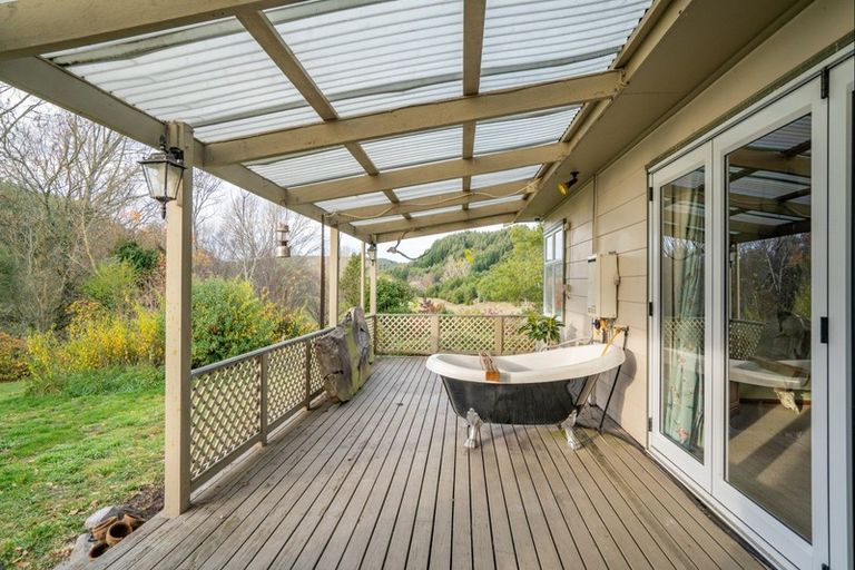Photo of property in 324 Puketapu Road, Marotiri, Taupo, 3492