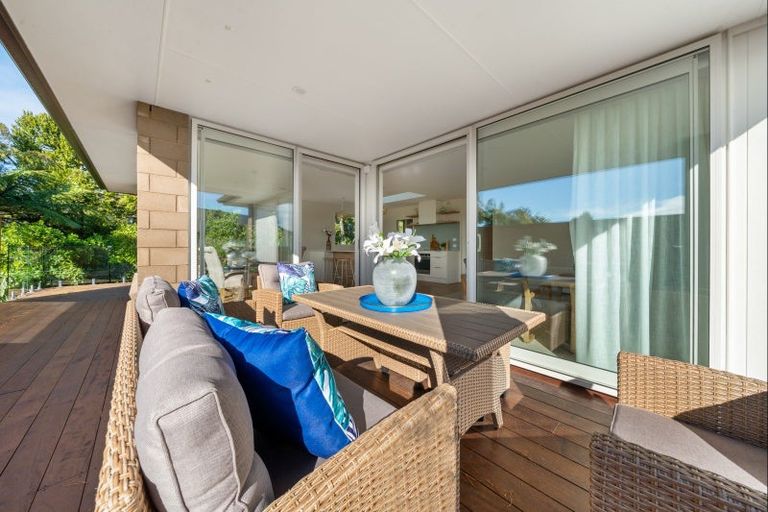 Photo of property in 16 Atutahi Street, Hurdon, New Plymouth, 4310