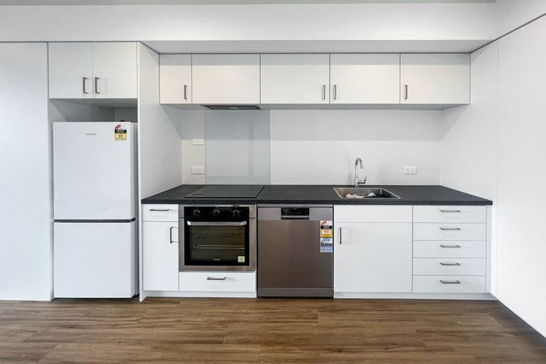 Photo of property in 5/283 Brougham Street, Sydenham, Christchurch, 8023